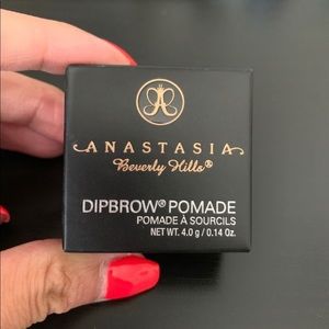 Anastasia Beverly Hills - Dipbrow SOLD